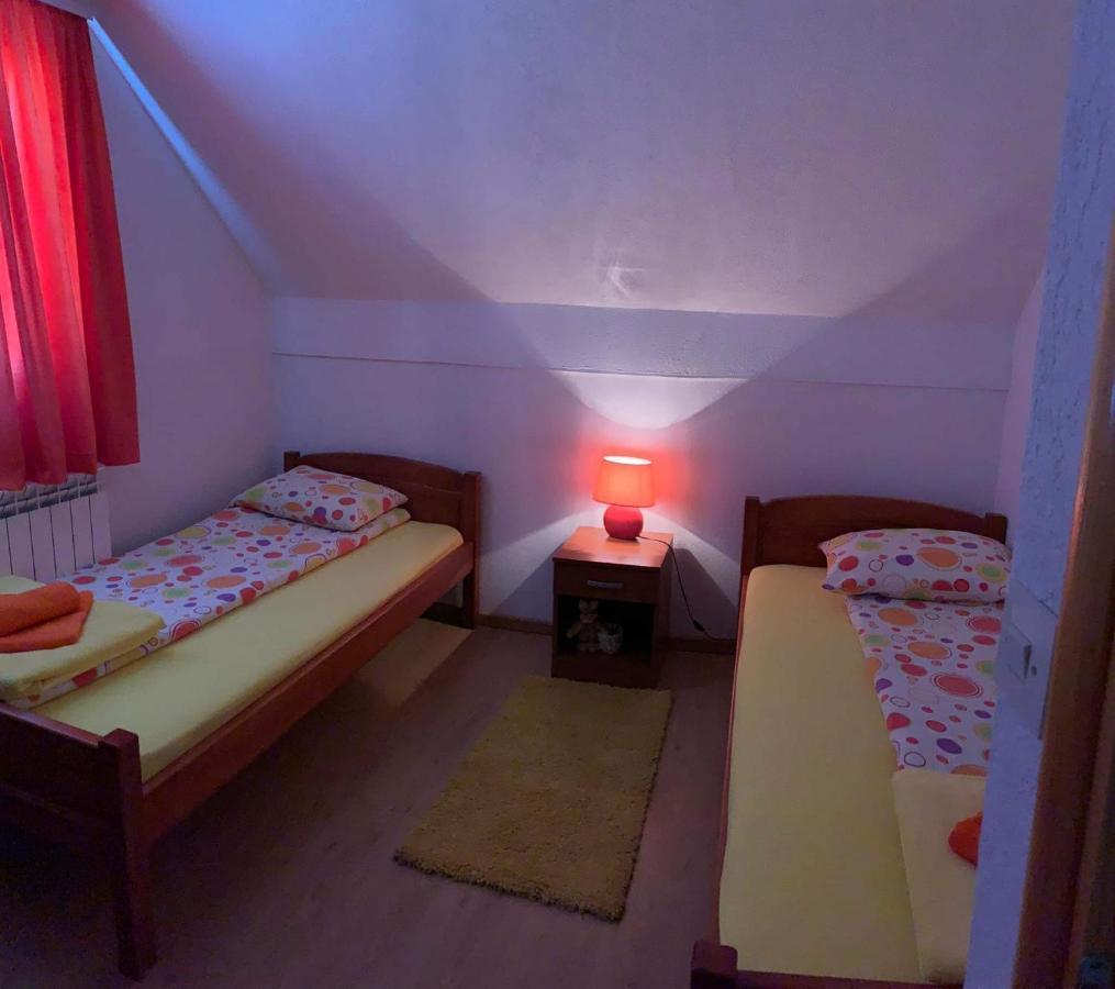 Apartment & Rooms Sweet Dreams Žabljak エクステリア 写真