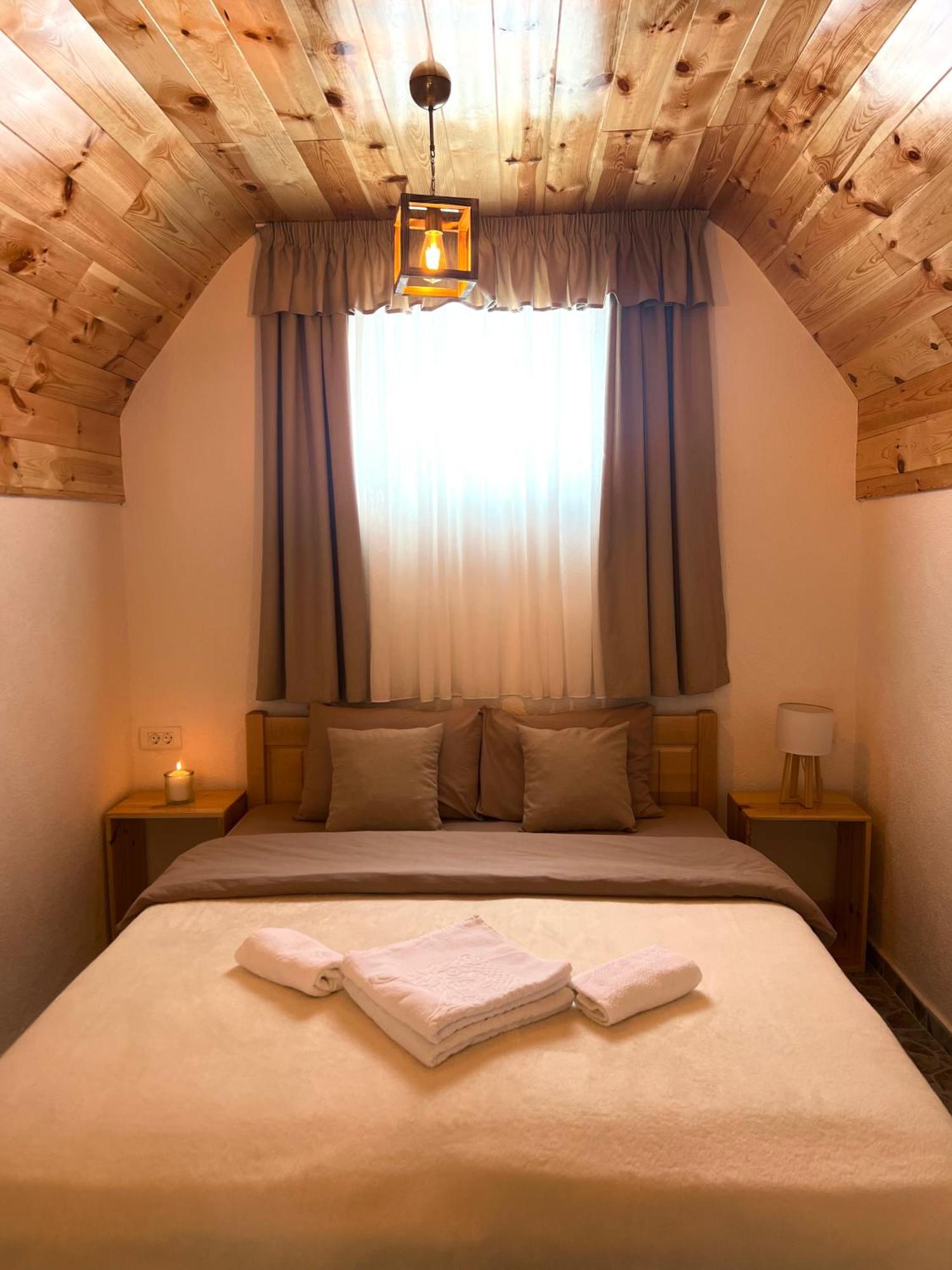 Apartment & Rooms Sweet Dreams Žabljak エクステリア 写真