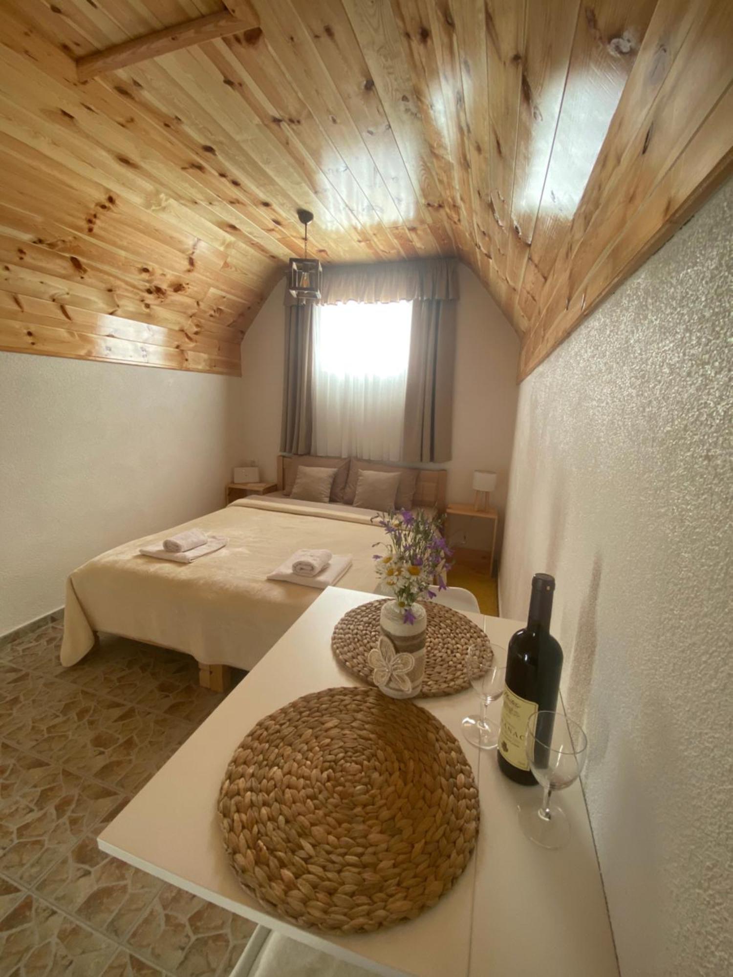 Apartment & Rooms Sweet Dreams Žabljak エクステリア 写真